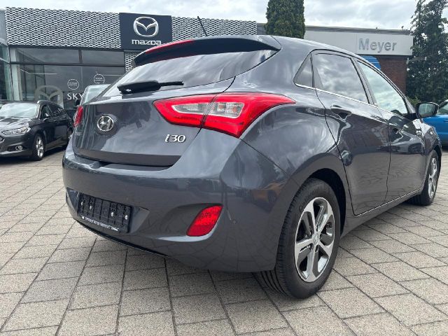 Hyundai i30 1.4 blue Passion SitzheizungKlima
