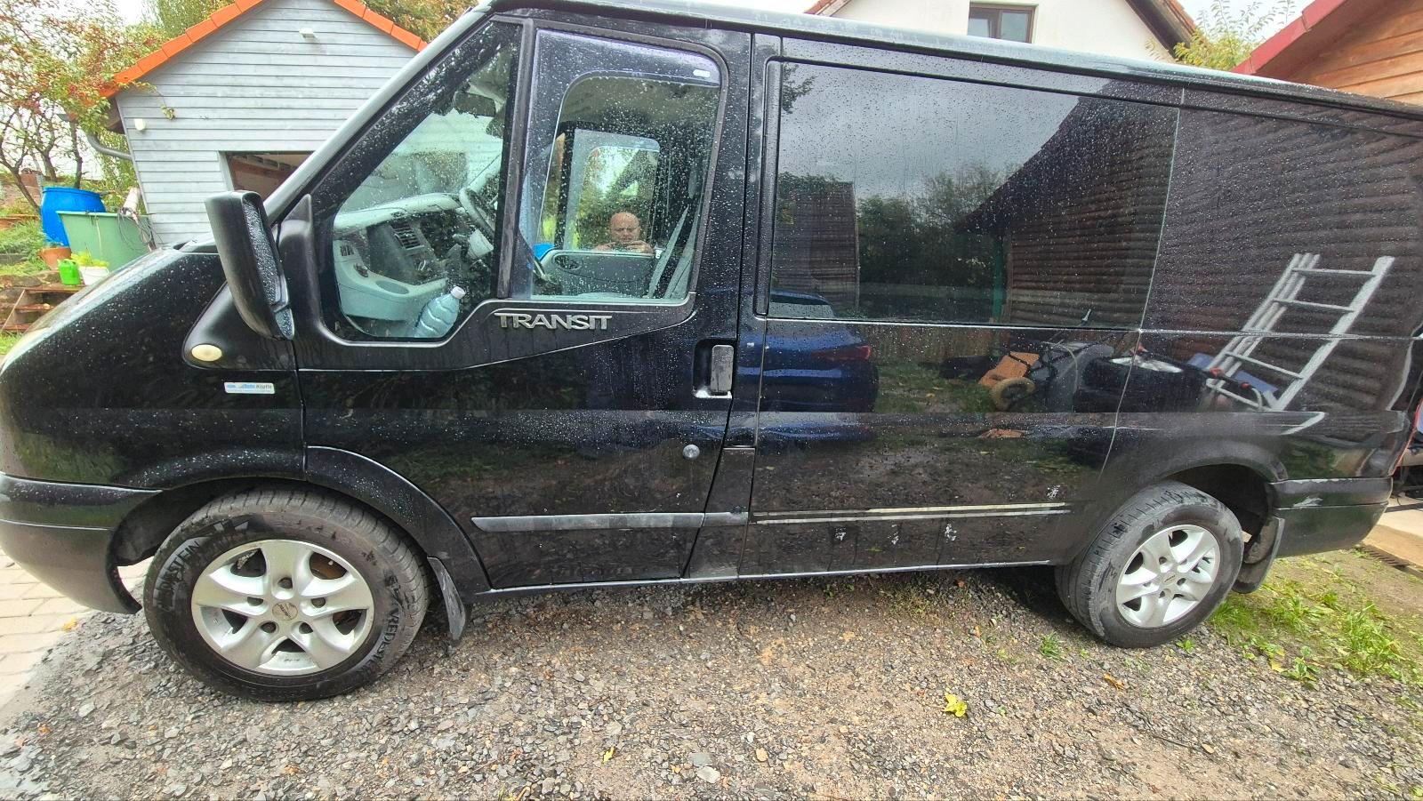 Ford Transit 2010 — photo 5