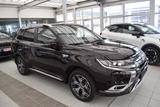 Mitsubishi Outlander Plug-in Hybrid Spirit Plus 4WD - schwarze Mitsubishi Plug-in Hybrid Outlander