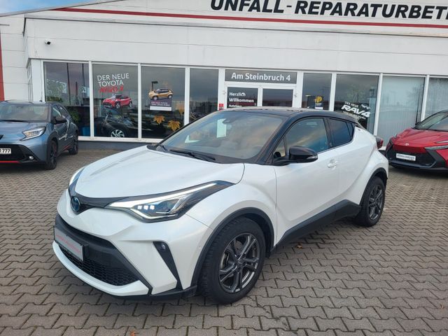 Toyota C-HR Hybrid Team D