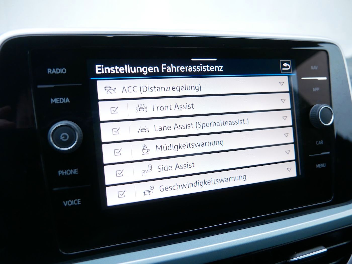 Fahrzeugabbildung Volkswagen T-Roc 1.0 GOAL NEU35T ACC LED SHZ ALU+Allwetter