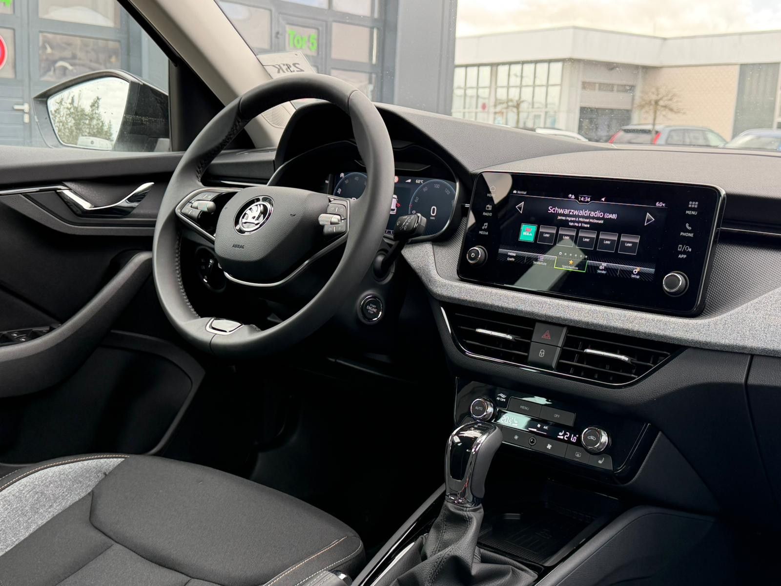 Fahrzeugabbildung SKODA Kamiq Selection