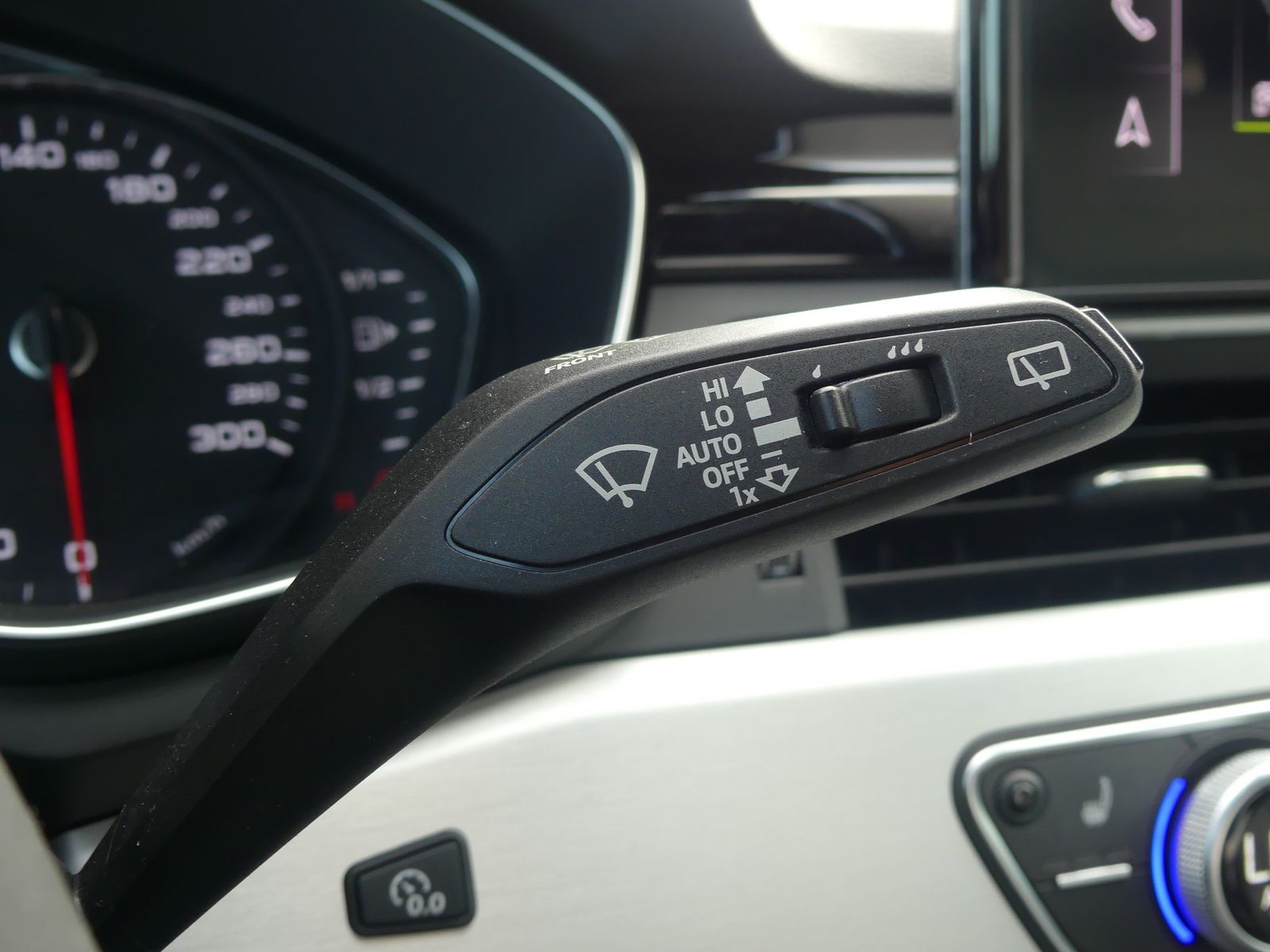 Audi A4 Avant 35 TFSI S line S-Tronic LED Navi Leder foto 25
