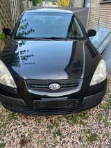 Kia Rio JB - gebrauchte Kia Rio aus dem Jahr 2005