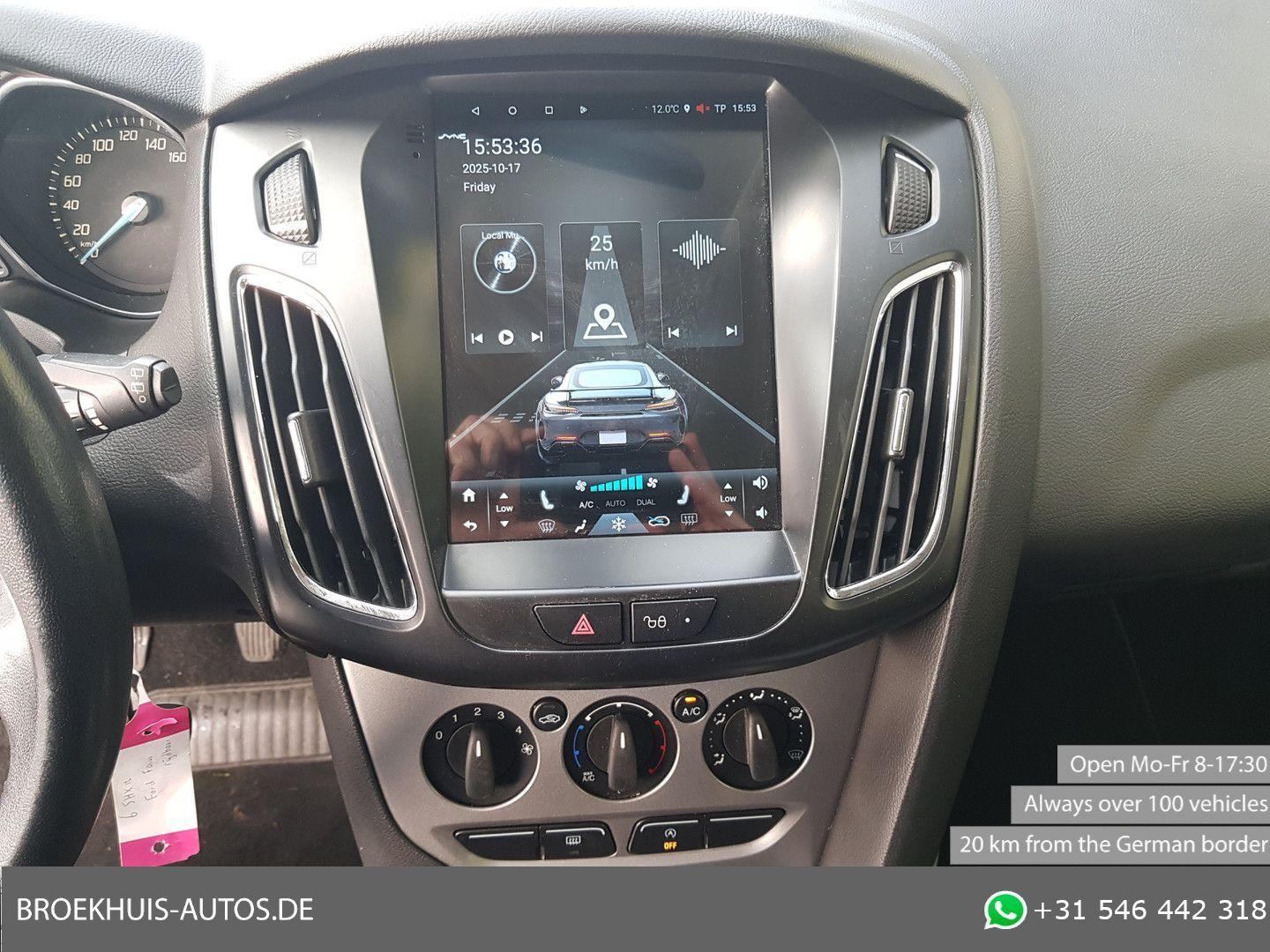 Ford Focus 2013 — photo 14