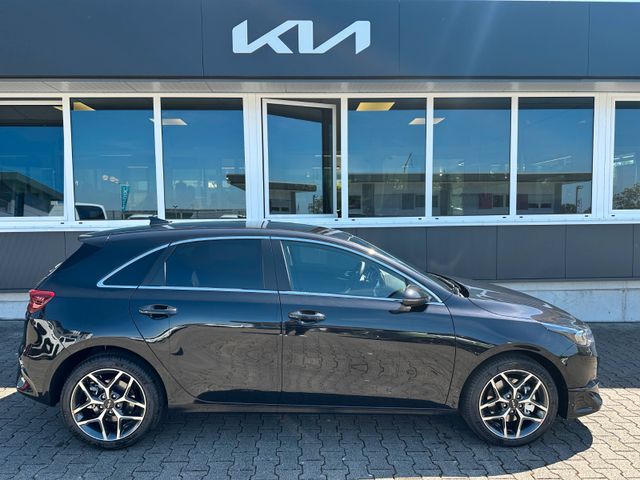 Kia cee'd / Ceed 1.5 T-GDI MTUltimate Edition Style