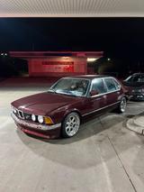 BMW 728i e23 - BMW 728: 728i