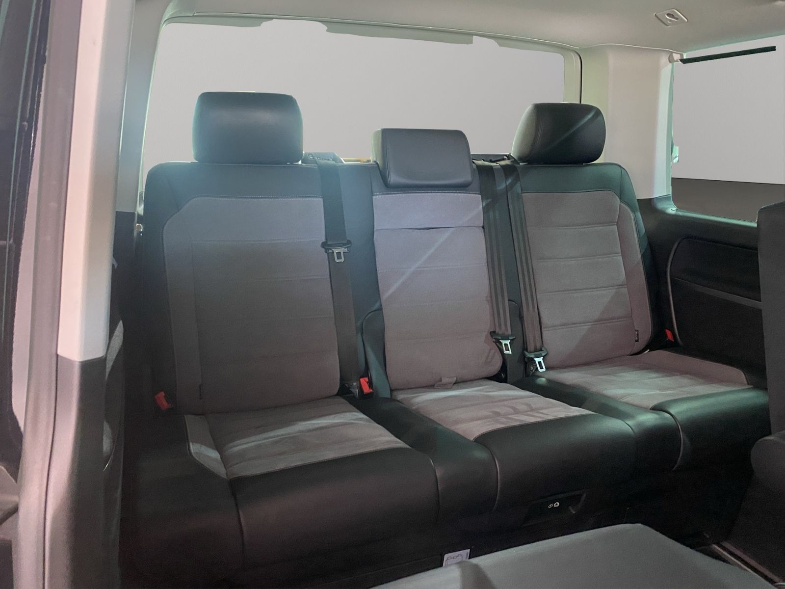 Volkswagen T6.1 Multivan 2.0 TDI DSG Comfortline KR foto 12