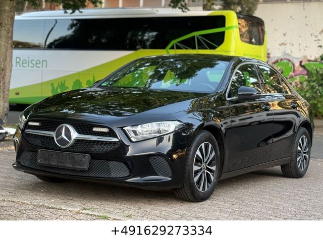 MERCEDES-BENZ A 180 A Limousine Progressive/1 HAND/NAVI/LEDER/