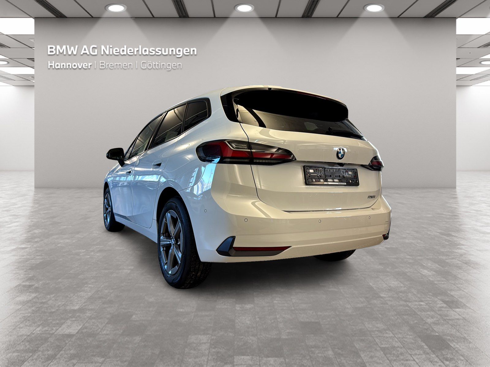 BMW 218 Active Tourer - Bild 2