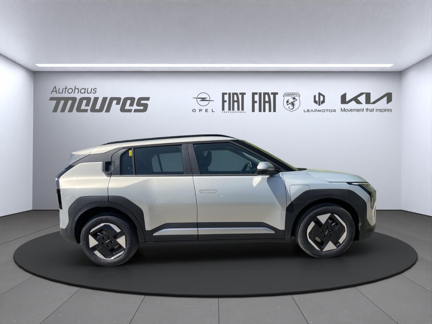 Kia EV3 58.3 kWh Air Wärempumpe Navi Klimaautom Rück