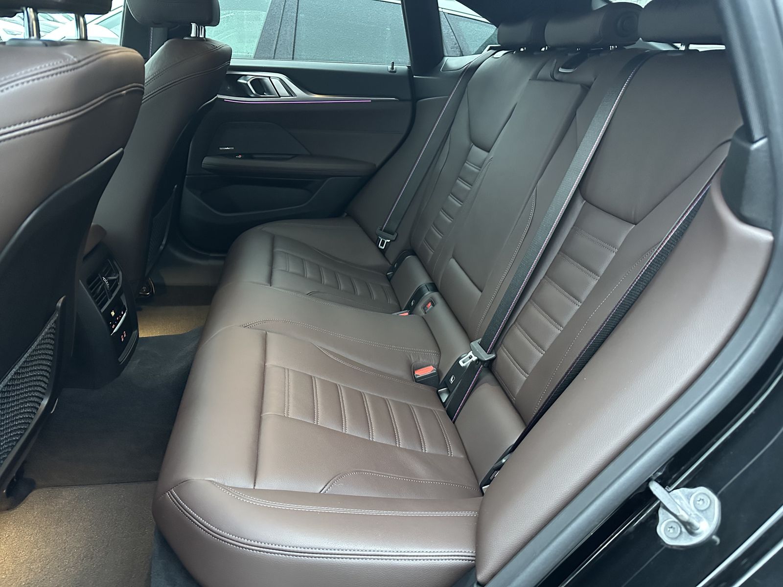 Fahrzeugabbildung BMW M440i Gran Coupé xDrive NAV+LED+HEAD-UP+AHK+19ZO