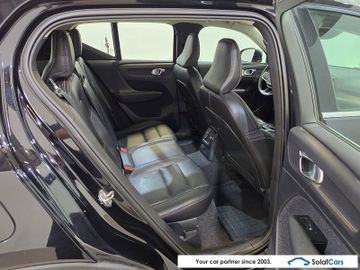 Volvo XC40 - 12