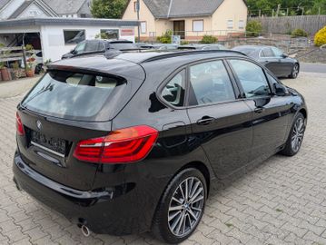 BMW 220 - 5