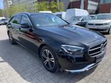 Mercedes-Benz E220d AVANTGARDE,Navi,Ambiente Licht,MILD Hybrid - gebrauchte Mercedes-Benz E 220 aus dem Jahr 2023