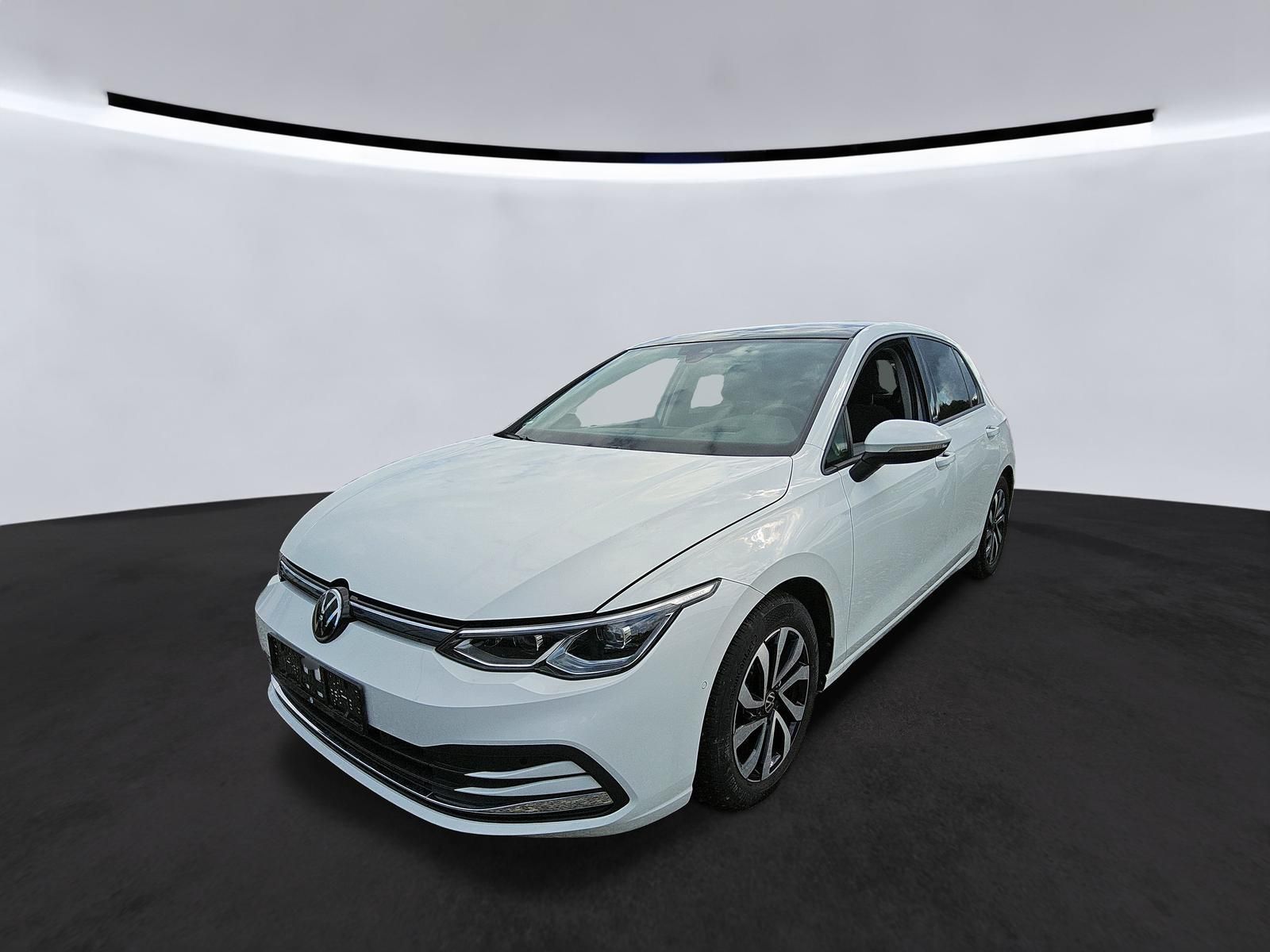 Volkswagen Golf VIII 2.0 TDI DSG PANO/IQ LIGHT/HEADUP/AHK