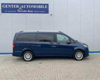 Mercedes V 220 - 5