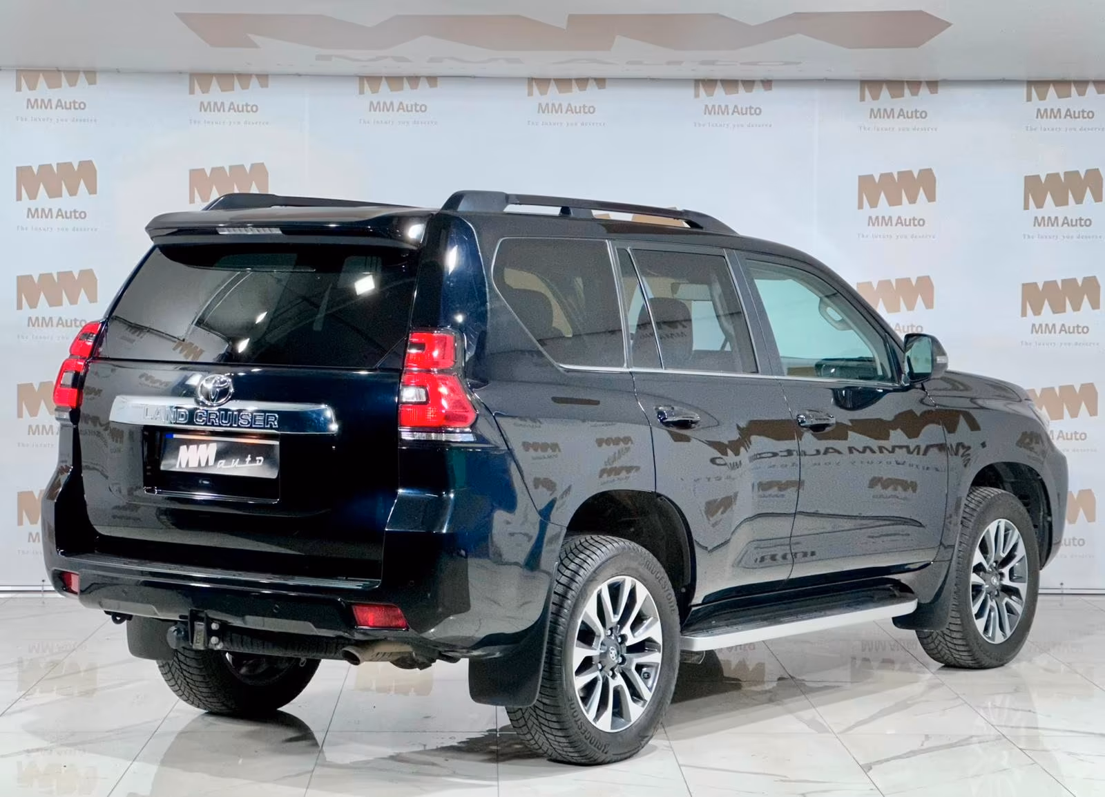 Toyota Land Cruiser VX 150 JBL 360 Keyless