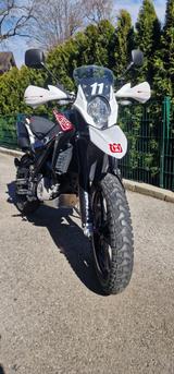 Husqvarna TR 650 Strada - HUSQVARNA TR 650 STRADA