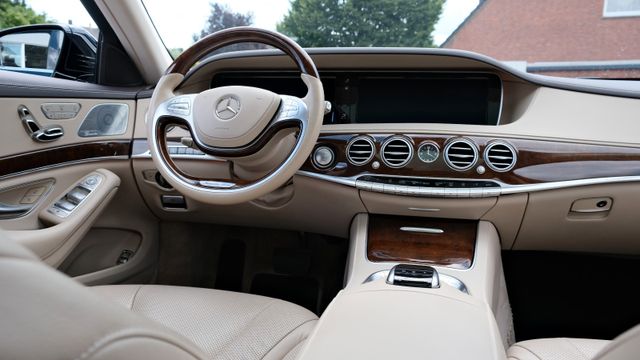 Fahrzeugabbildung Mercedes-Benz S 350 d L/Pan./Burm./Mass./Distr./Chauffeur