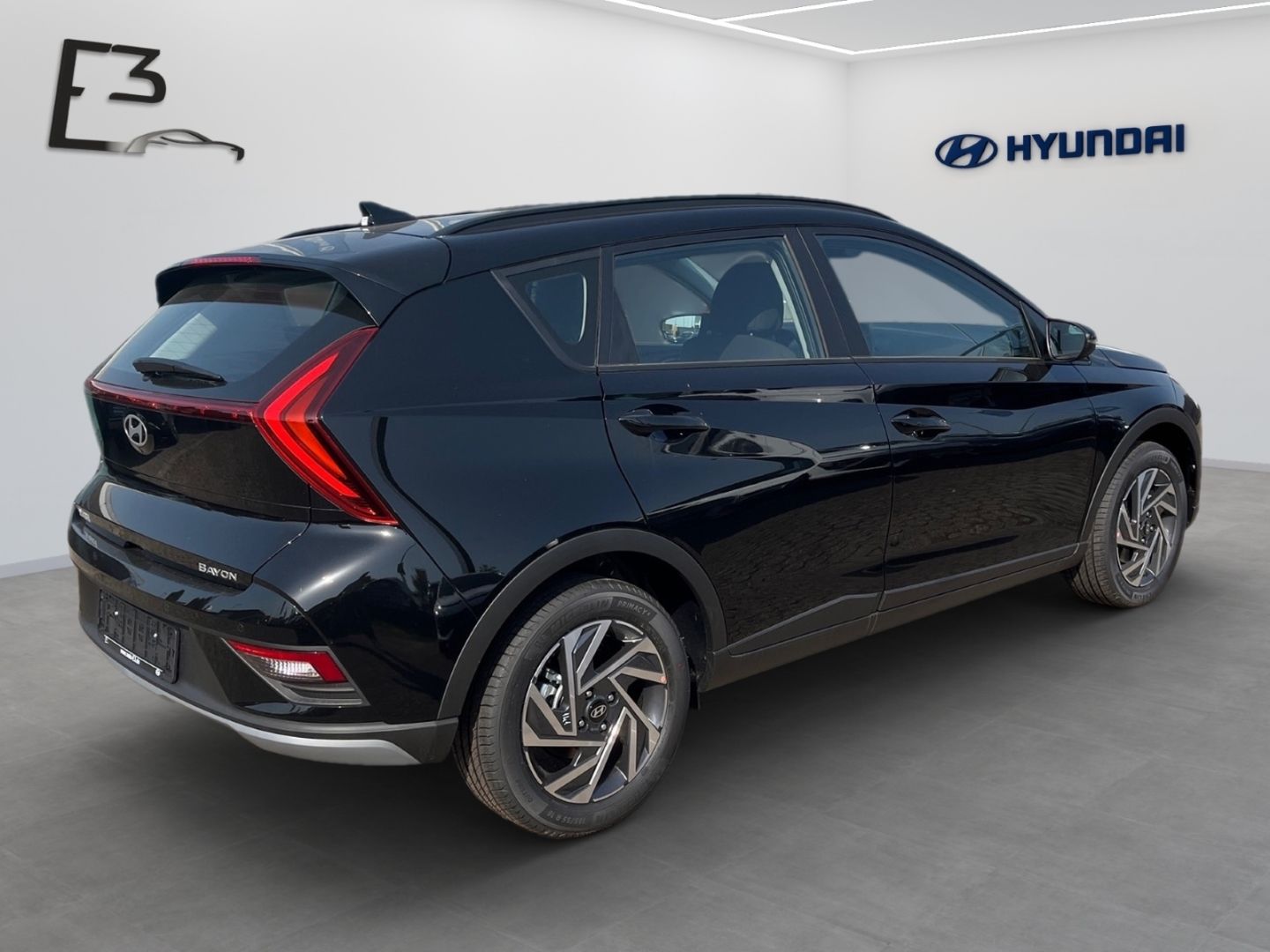 Hyundai BAYON 1.0 Turbo 7-DCT TREND Komfortpaket imagem 3