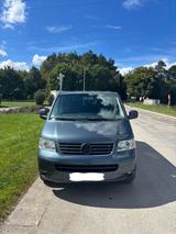 Volkswagen Multivan T5 - gebrauchte VW LT aus dem Jahr 2005