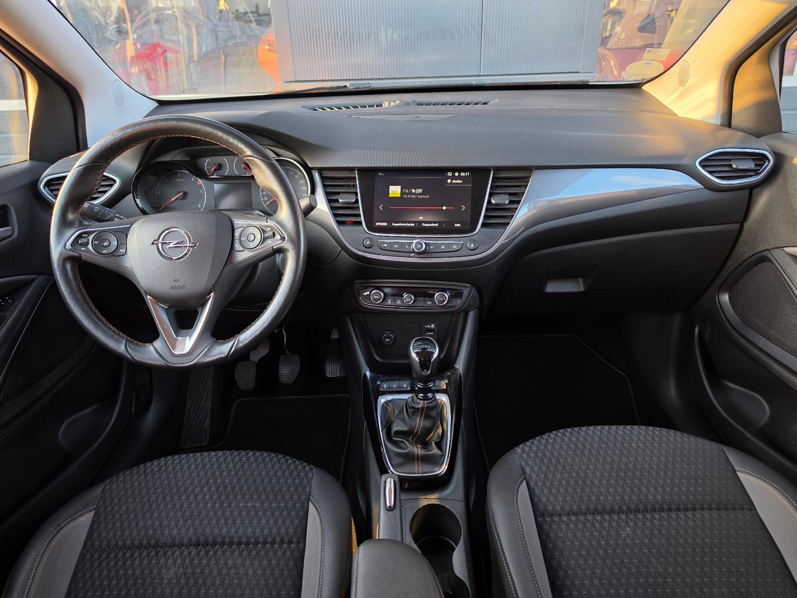 Opel Crossland (X) TÜV Neu/LED/AHK/CarPlay/Allwetter.