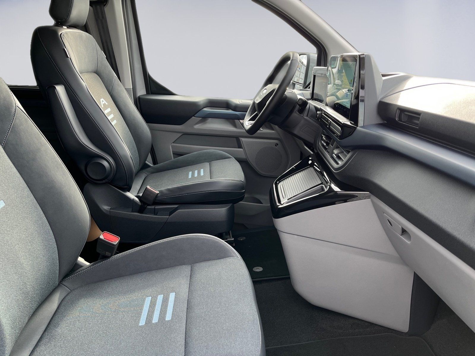 Ford Tourneo Custom - Bild 12