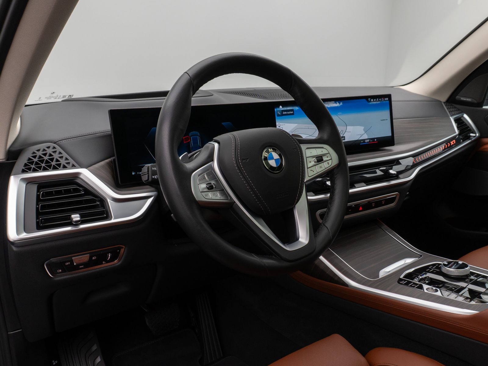 Fahrzeugabbildung BMW X7 xD40d Panorama 360°HUD DAB H/K Massage SoftCl