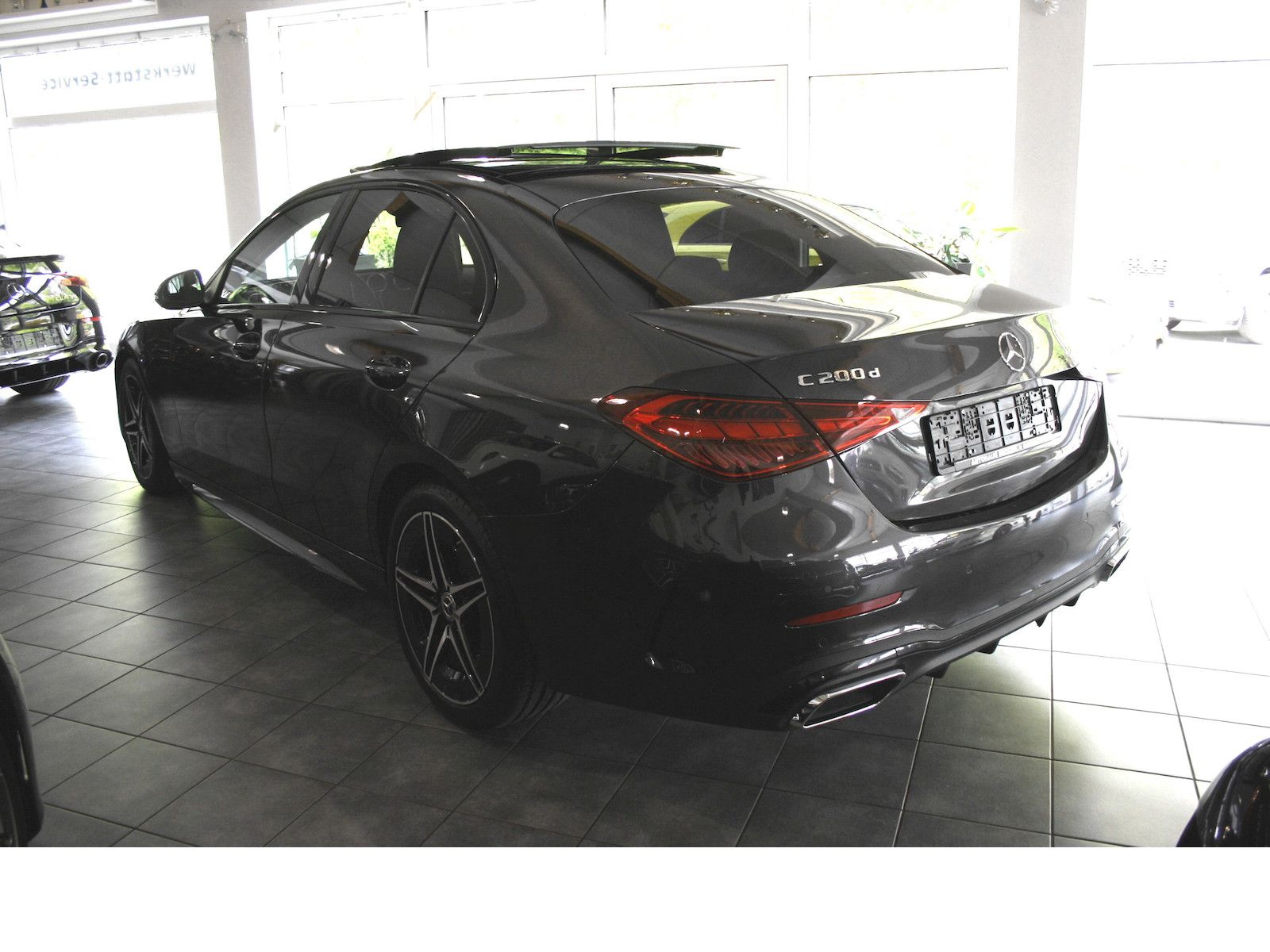 Fahrzeugabbildung Mercedes-Benz C 200 d AMG Plus *AHK*Pano-Dach*Night*Memory