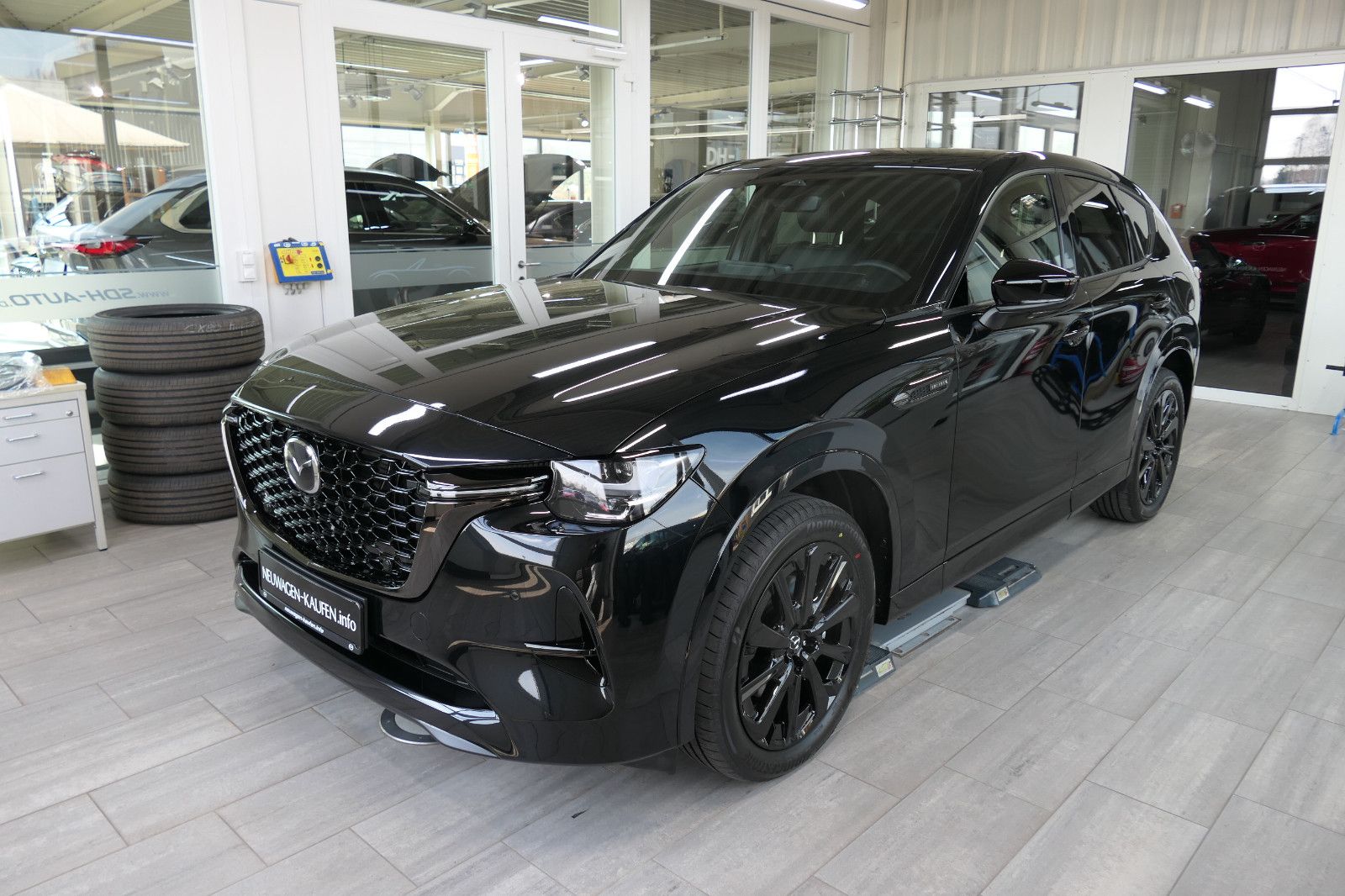 Mazda CX-60 2026  SKYACTIV PHEV HOMURA-Plus > Aktion imagem 2