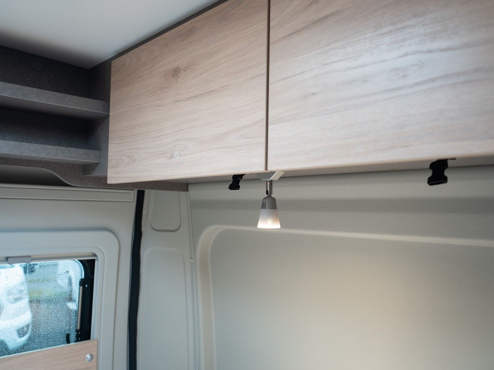 Fahrzeugabbildung Dethleffs Globetrail Active 600 DS Fiat Expedition Grau