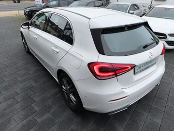Bild 4 Mercedes-Benz A 180 Progressive LED Kamera Navi SHZ PDC
