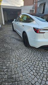 Tesla Model 3  Highland RWD aus März 2025 - Tesla Model 3: Highland