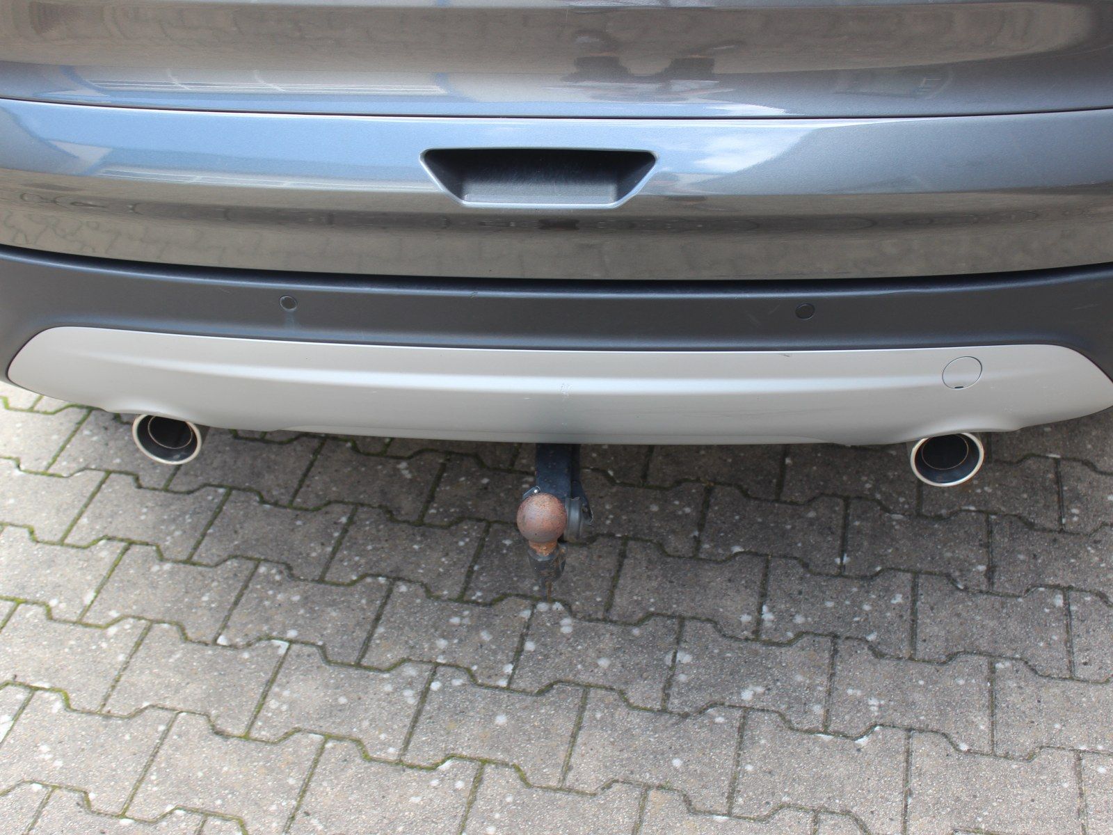 Fahrzeugabbildung Ford Kuga Cool & Connect 2,0 TDCi 4x2 Start/Stopp