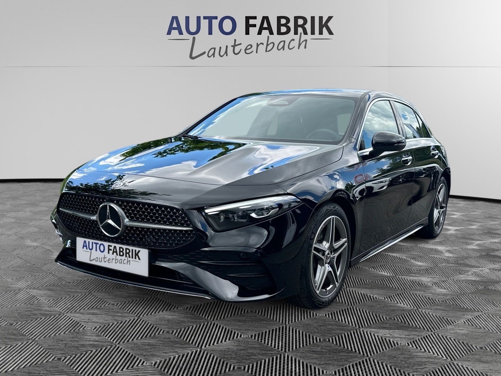 MERCEDES-BENZ A 200 AMG LINE-1.HAND-KAMERA-AHK-GARANTIE