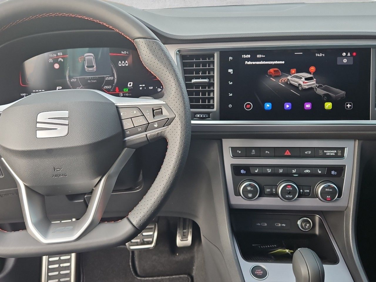Fahrzeugabbildung SEAT Ateca FR AHK,Navi,LED,SHZ,Kamera