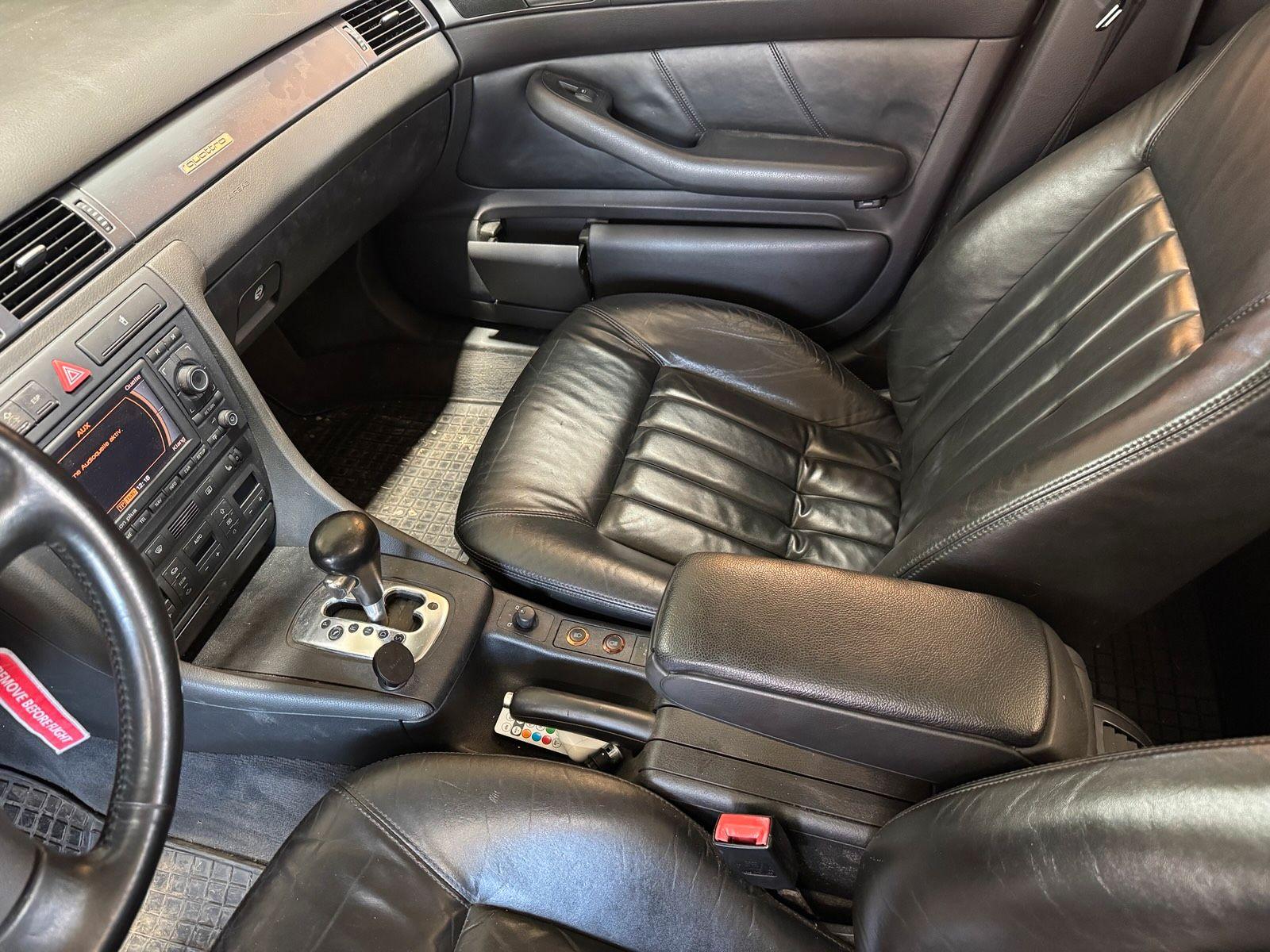 Audi  2005 — photo 8