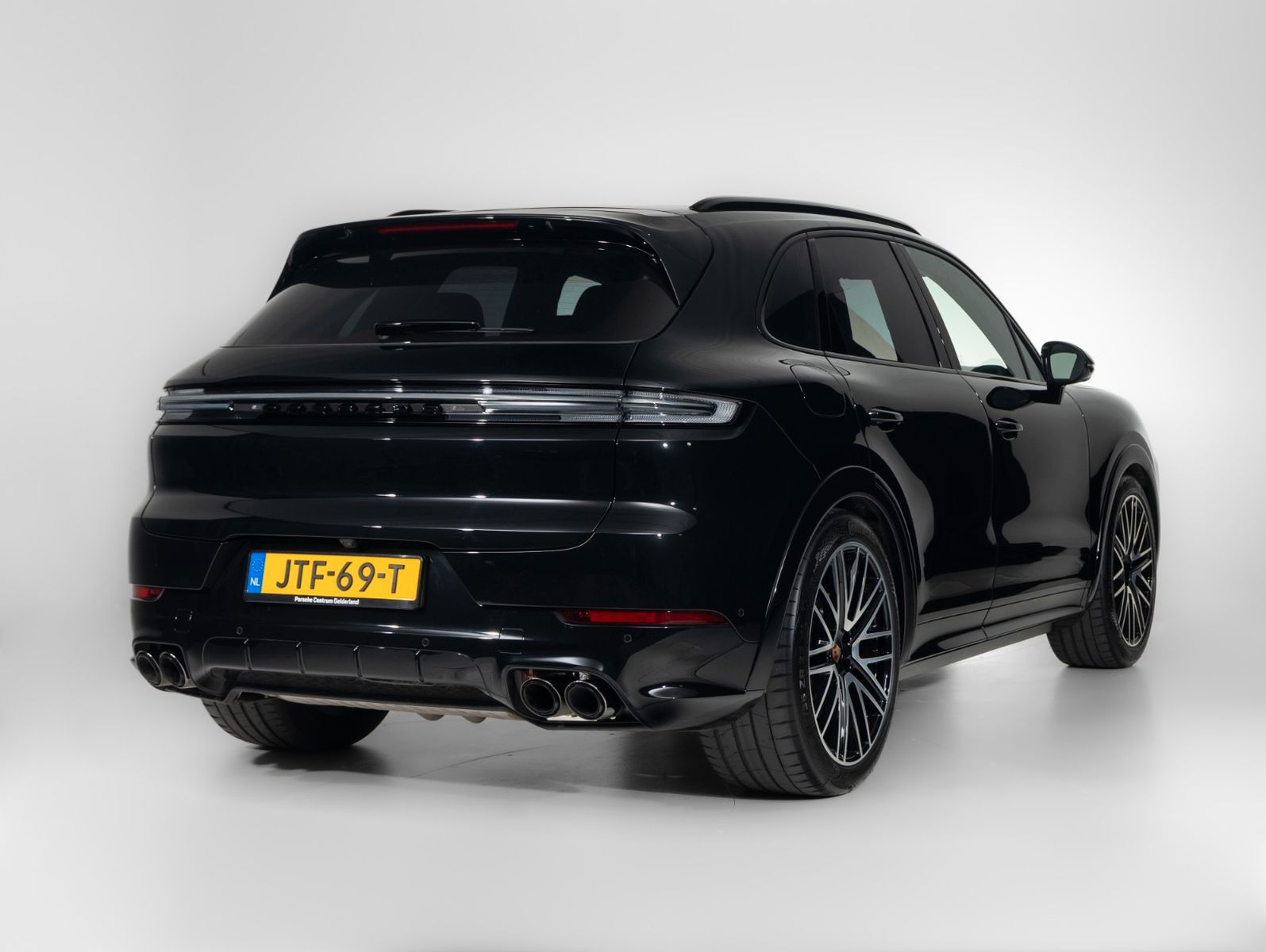 Porsche Cayenne S E-Hybrid Black Edition PCCB | VOLL!!!! imagem 2