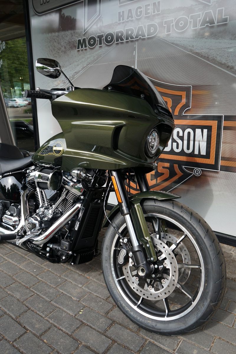 Fahrzeugabbildung Harley-Davidson Low Rider ST 117 HO - CHROME - MY26 - Clubstyle