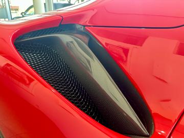 2024 Ferrari SF90 照片 10