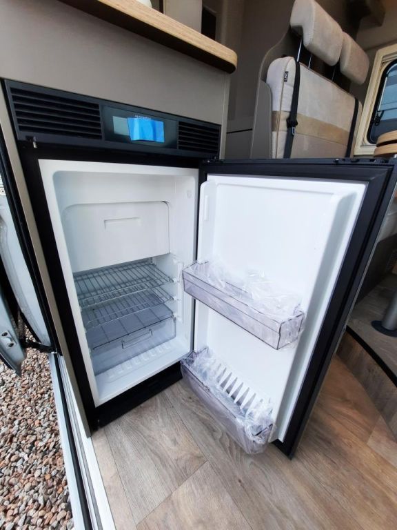 Fahrzeugabbildung LMC Innovan 600 Verfüg./Sparen Sie 12.001,- €