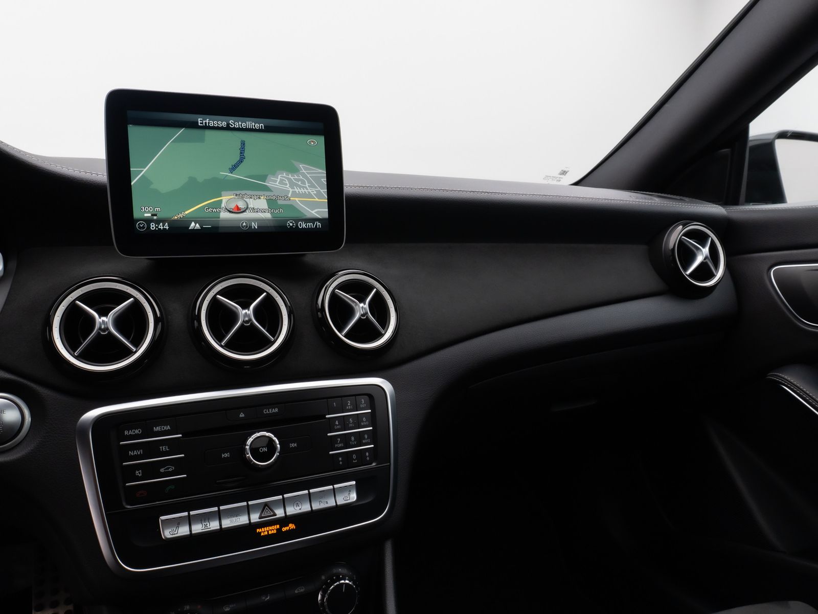 Fahrzeugabbildung Mercedes-Benz CLA 220 Shooting Brake /d 4Matic AMG Pano Standh