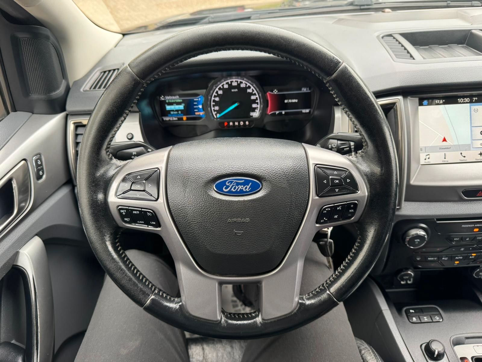 Ford Ranger Limited 3.2 TDCI Extrakabine 4x4 foto 17