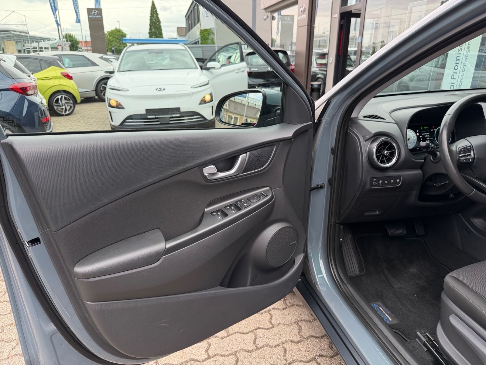 Fahrzeugabbildung Hyundai KONA 1.6 T-GDI Prime Navi LED