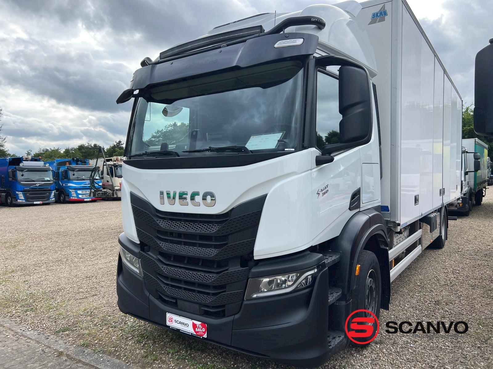 Iveco S-Way 190S36