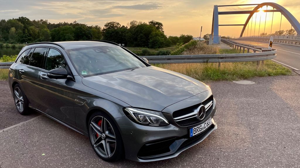 Mercedes-Benz C 63 AMG