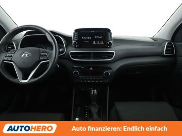 Hyundai TUCSON - 12