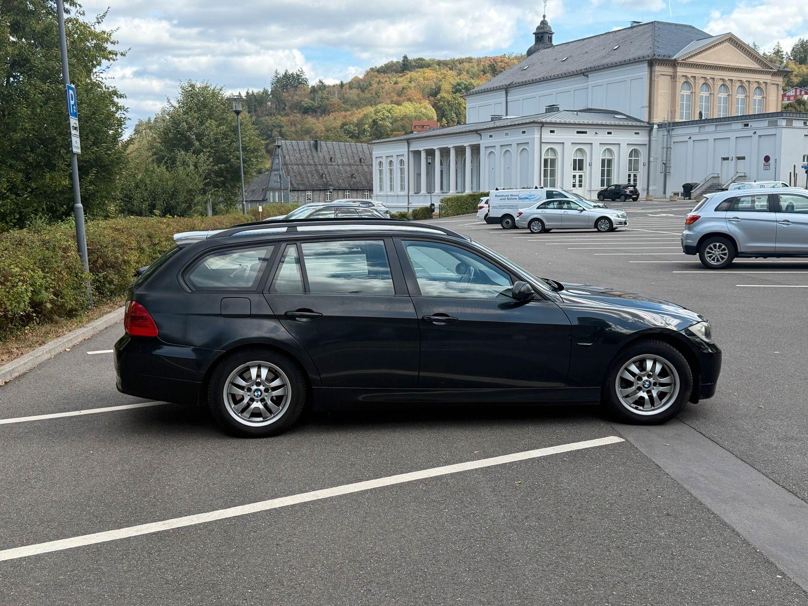 BMW 318 2007 — photo 5