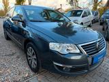 Volkswagen Passat*2.HD*Klima*SHZ*Memory*78.TKM*TÜV NEU - gebrauchte VW Passat aus dem Jahr 2009